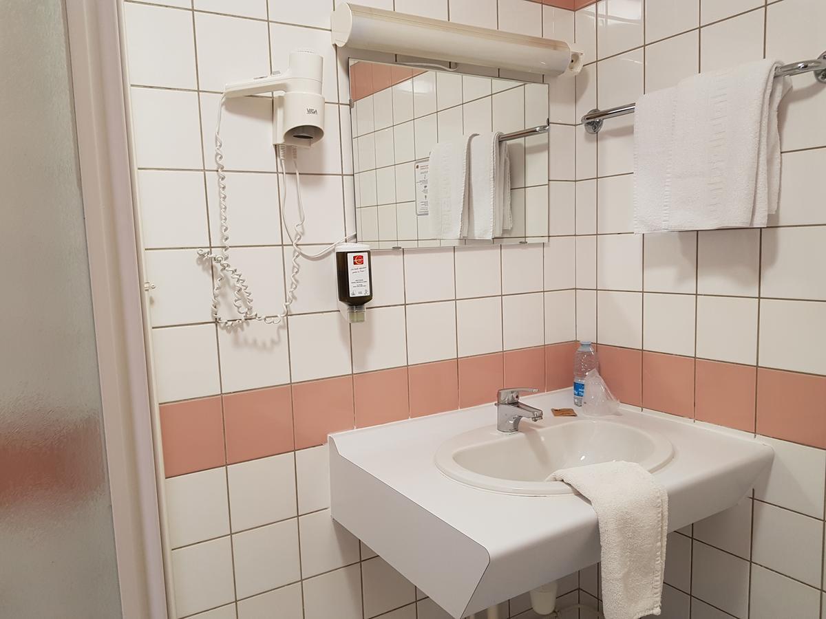 Villa Motel Stenay Ngoại thất bức ảnh
